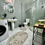 Apartment Denize 200 Metre Luex *